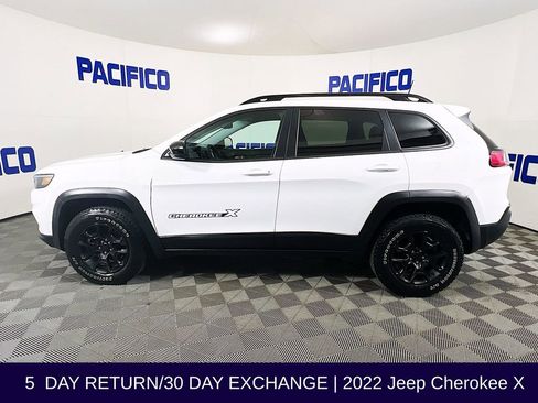 Used 2022 Jeep Cherokee Latitude image 5