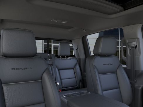 New 2026 GMC Sierra 1500 Denali w/ Technology Package AWD/4WD image 24