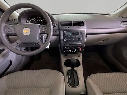 Used 2005 Chevrolet Cobalt LS FWD image 7