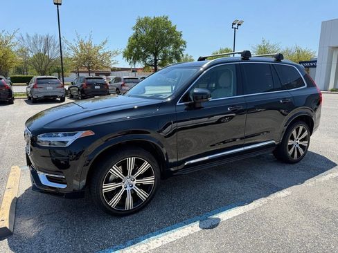 Used 2022 Volvo XC90 T8 Inscription AWD/4WD image 2