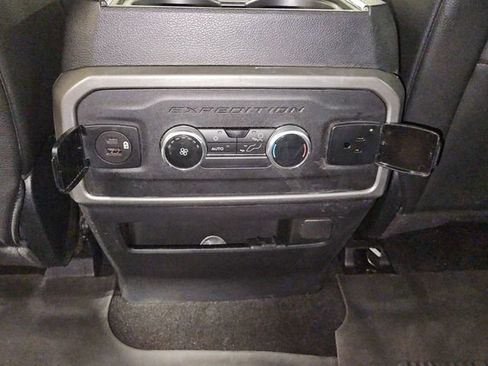 Certified 2021 Ford Expedition XLT w/ Equipment Group 202A AWD/4WD image 34