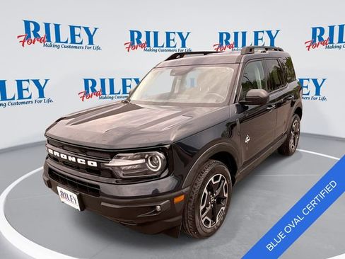 Used 2023 Ford Bronco Sport Outer Banks AWD/4WD image 1