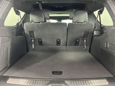 Used 2025 Chevrolet Suburban RST w/ Sun And Tow Package image 28