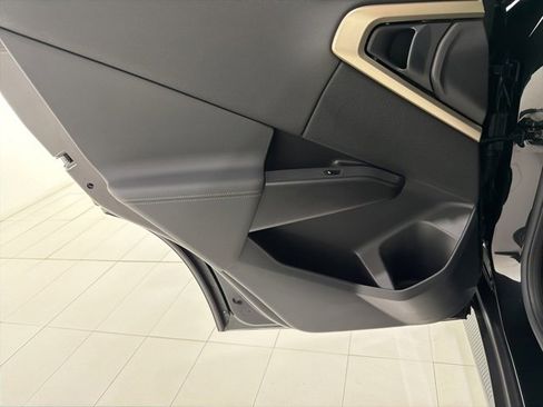 Used 2025 BMW X3 xDrive30i w/ Premium Package image 15