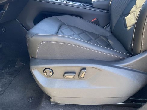 New 2026 Volkswagen Atlas SE image 16