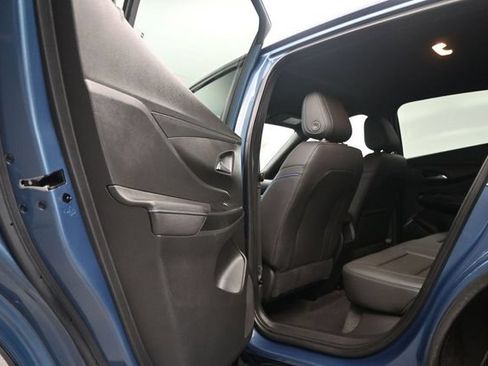 Used 2025 Buick Envista Sport Touring w/ Convenience I Package FWD image 13