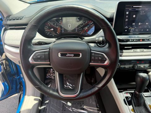 Used 2022 Jeep Compass Latitude w/ Convenience Group AWD/4WD image 25