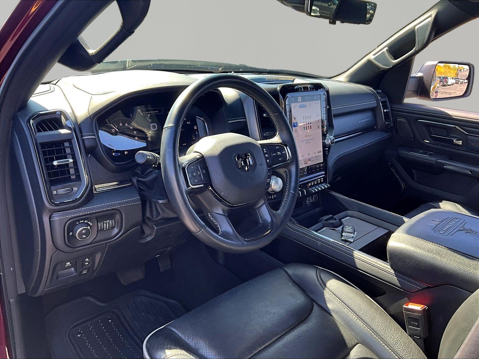 Used 2024 RAM 1500 Limited AWD/4WD image 18
