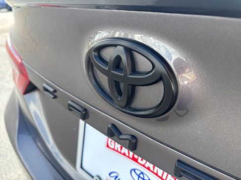 Used 2024 Toyota Camry XSE FWD image 32