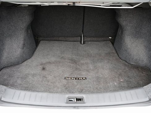 Used 2019 Nissan Sentra SV image 10