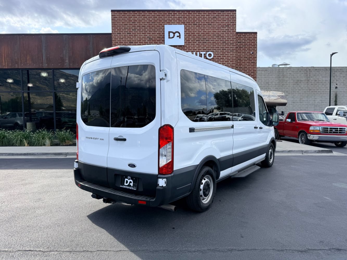 Used 2022 Ford Transit 350 XL RWD image 8