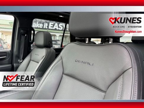Used 2024 GMC Yukon Denali w/ Max Trailering Package AWD/4WD image 27