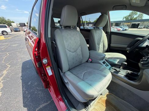 Used 2012 Toyota RAV4 FWD w/ Value Pkg image 16