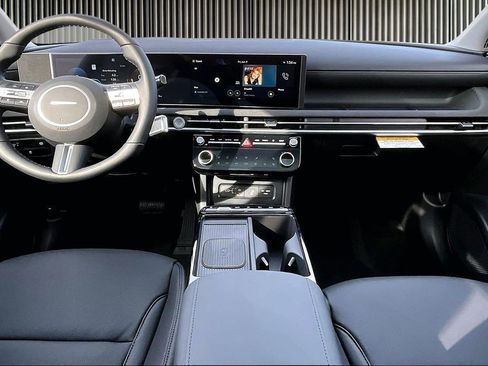 New 2026 Hyundai Tucson Limited image 6