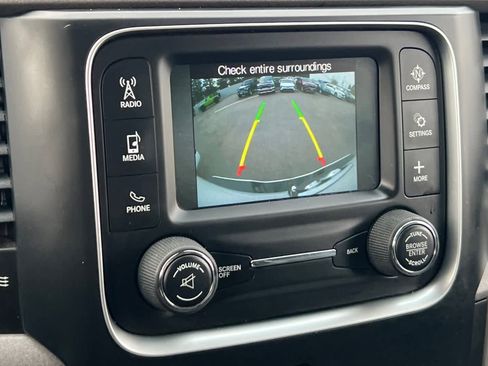 Used 2017 RAM 1500 Express image 21