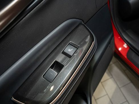 Used 2024 Toyota Crown Limited image 9