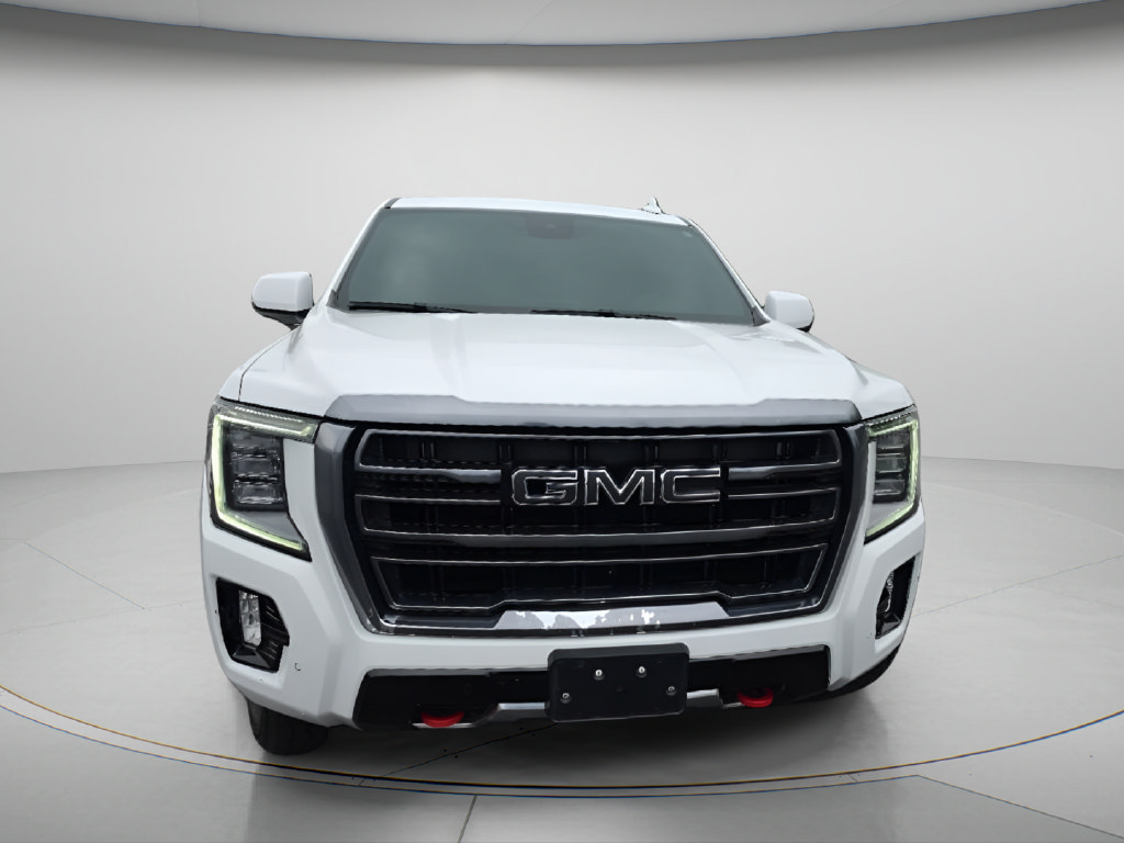 Used 2023 GMC Yukon AT4 AWD/4WD image 2