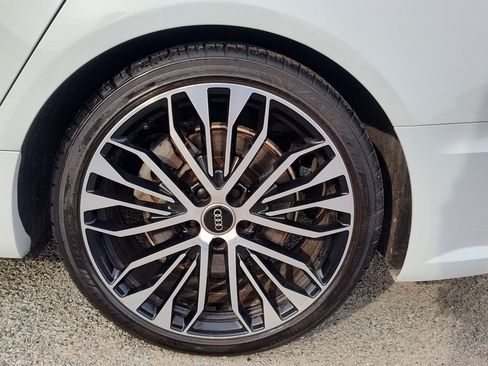 Used 2018 Audi A6 2.0T Premium Plus w/ Premium Plus Package image 11