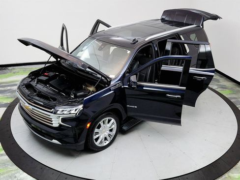 Used 2021 Chevrolet Tahoe High Country AWD/4WD image 38