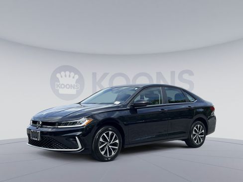 Used 2025 Volkswagen Jetta S FWD image 5