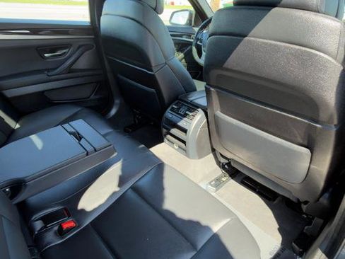 Used 2012 BMW 550i xDrive Sedan image 49