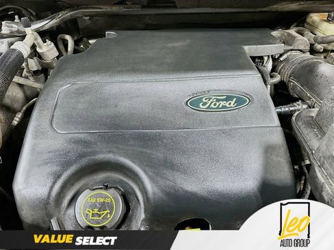 Used 2014 Ford Explorer XLT w/ Equipment Group 202A image 29