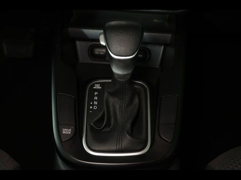 Used 2025 Kia Soul LX w/ LX Technology Package image 24