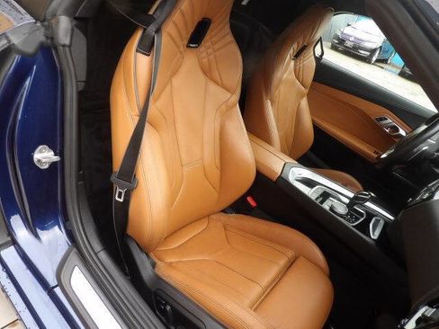 Used 2020 BMW Z4 sDrive30i w/ Premium Package image 28