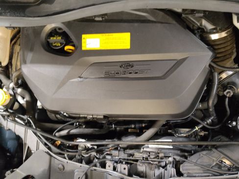 Used 2016 Ford Escape Titanium FWD image 30