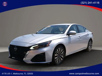 Used 2023 Nissan Altima 2.5 SV