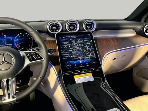 New 2026 Mercedes-Benz GLC 300 4MATIC image 8