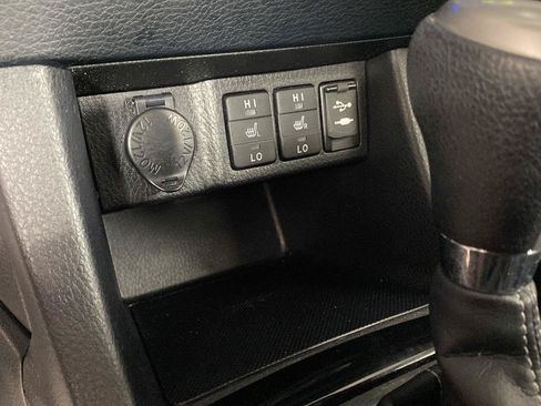 Used 2016 Toyota Corolla S Premium FWD image 15