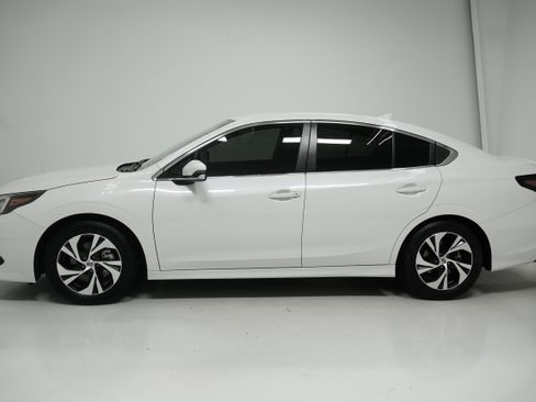 Used 2020 Subaru Legacy Premium image 7