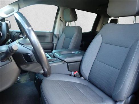Used 2022 Chevrolet Silverado 1500 LT w/ Bed Protection Package AWD/4WD image 9