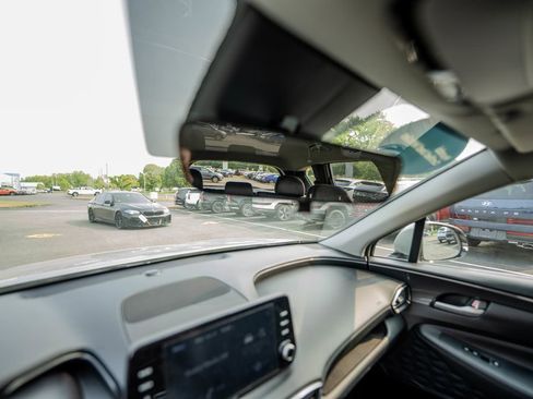 Used 2022 Hyundai Santa Fe SEL image 20