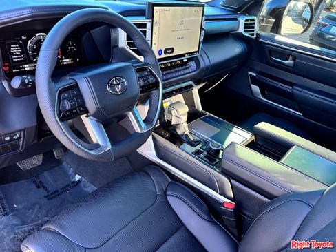 Used 2024 Toyota Tundra Platinum AWD/4WD image 19