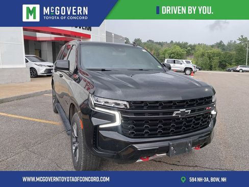 Used 2023 Chevrolet Tahoe Z71 w/ Luxury Package AWD/4WD image 9