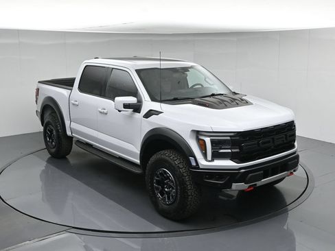 Certified 2025 Ford F150 Raptor w/ Equipment Group 803A Raptor R AWD/4WD image 44