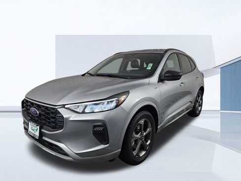 Used 2023 Ford Escape ST-Line image 3
