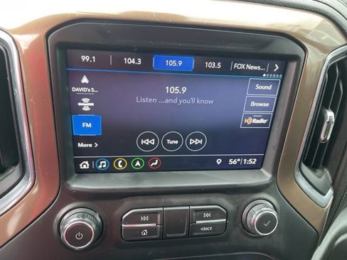 Used 2019 Chevrolet Silverado 1500 High Country w/ High Country Premium Package image 10