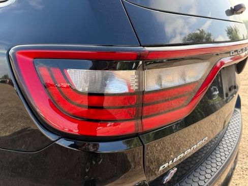 Used 2022 Dodge Durango R/T AWD/4WD image 11