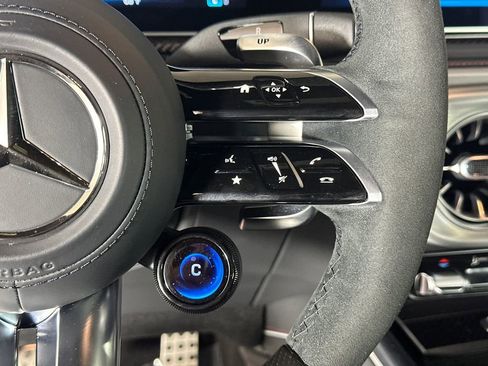 Used 2025 Mercedes-Benz G 63 AMG 4MATIC image 27