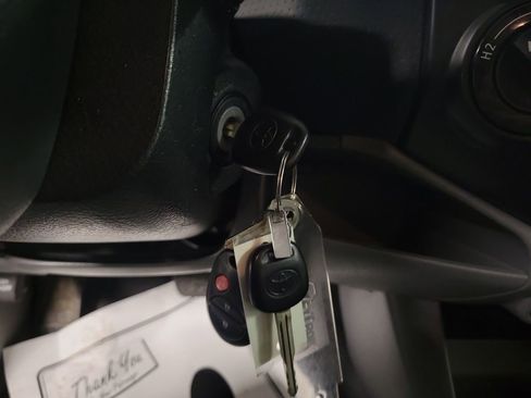 Used 2015 Toyota Tacoma 4x4 Double Cab image 16