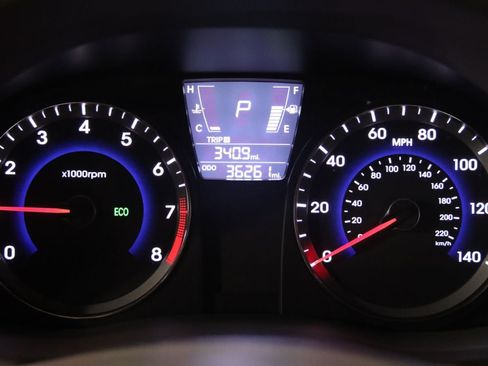 Used 2013 Hyundai Accent GLS w/ Premium Pkg FWD image 45