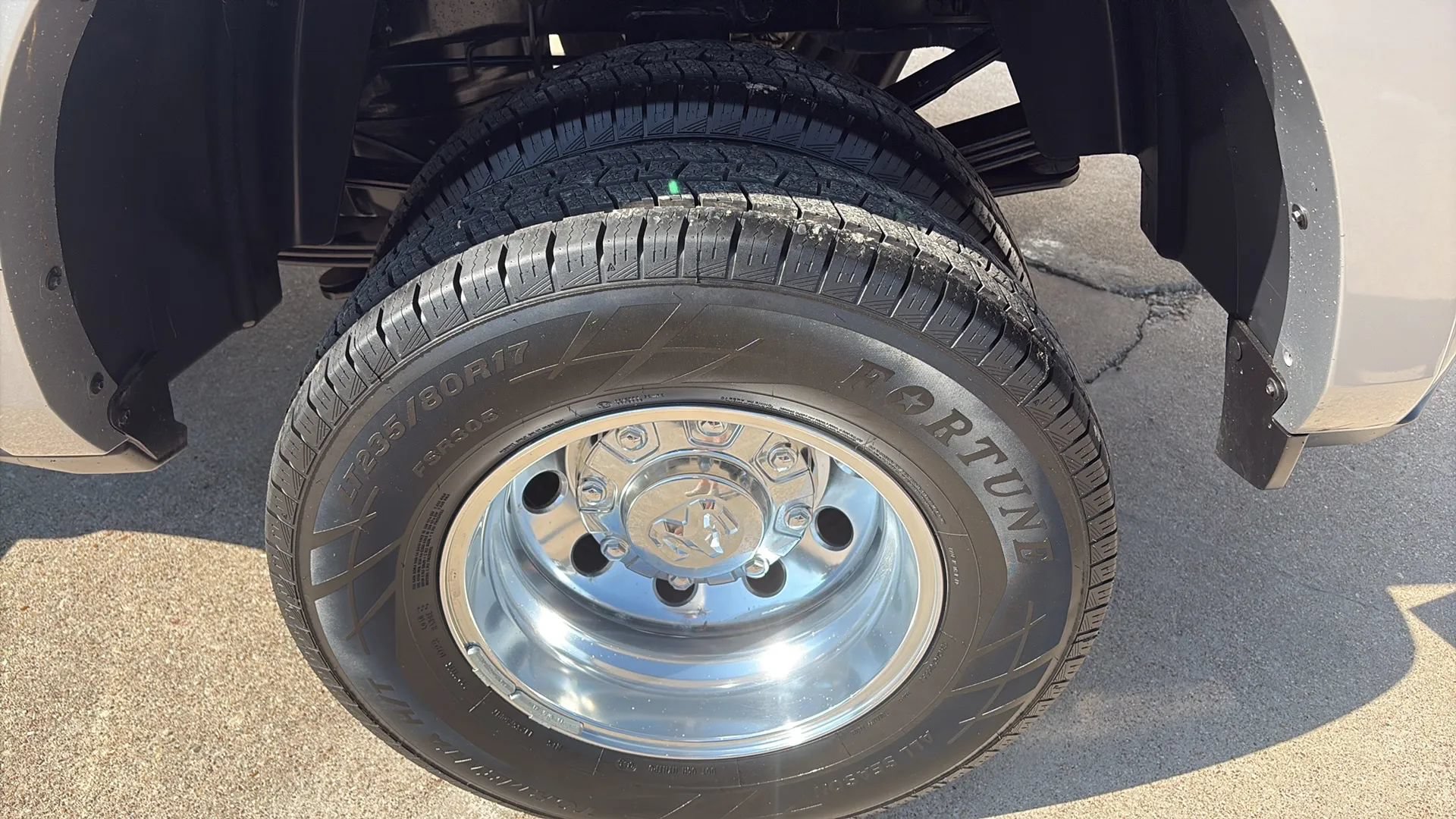 Used 2021 RAM 3500 Laramie AWD/4WD image 18