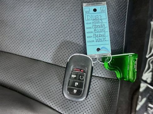 Used 2023 Honda Accord Touring image 35