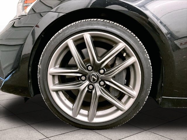 Used 2017 Lexus IS 300 F Sport w/ F Sport Package AWD/4WD image 8