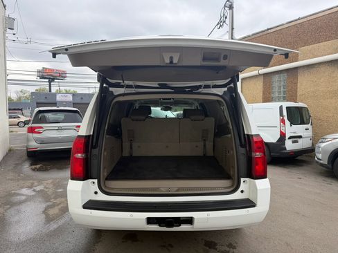Used 2015 Chevrolet Suburban LT AWD/4WD image 29