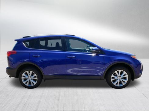 Used 2015 Toyota RAV4 Limited w/ Technology Package AWD/4WD image 8