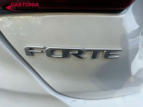 Used 2024 Kia Forte LXS w/ LXS Technology Package image 39